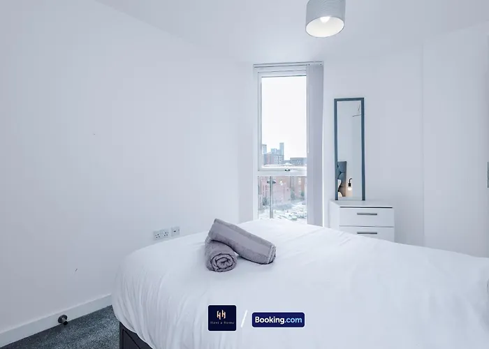 Modern 1 Bed With Balcony By Host A 아파트 *