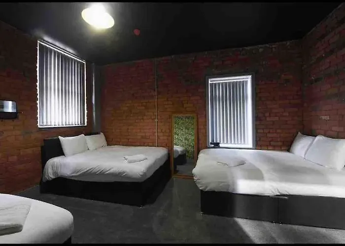 Apartament Casa Jungle Slps 20 Plp Mcr, Hot Tub, Bar, Cinema Manchester