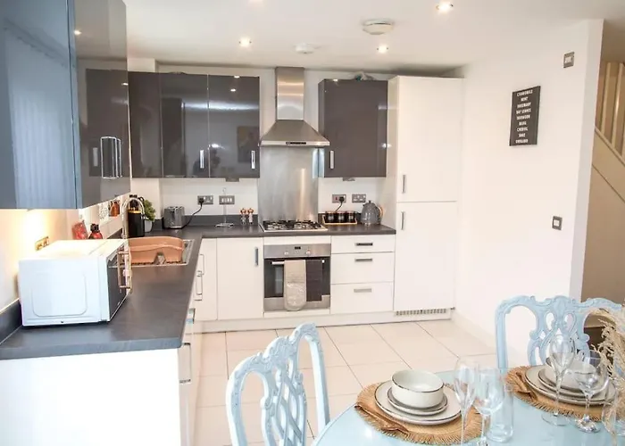 Coop Arena Luxurious Townhouse 曼彻斯特