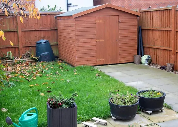 Coop Arena Luxurious Townhouse Manchester