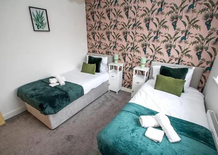 Hébergement de vacances Coop Arena Luxurious Townhouse *