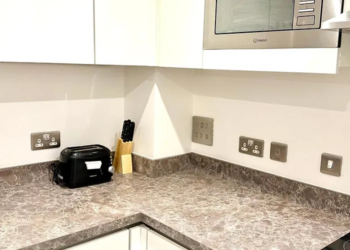 Apartman 2br Duplex In Salford Mcr Sleeps4 Videos In Photos