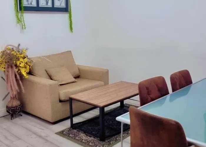 Dom wakacyjny Gorgeous Stylish Cheri Victorian House In Manchester