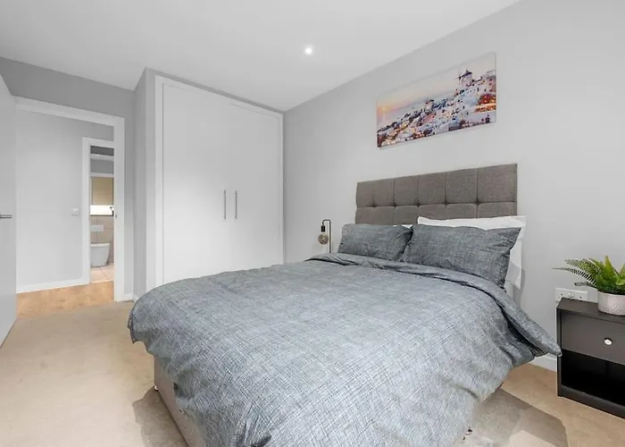 Haven Stylish Modern