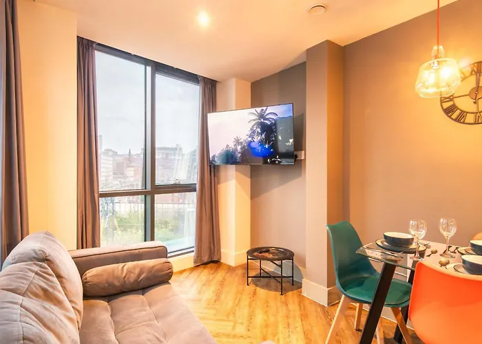 Fabulous 2 Bedroom In Centre *