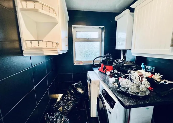 Vakantiehuis 13 Guests - Free Parking - House *