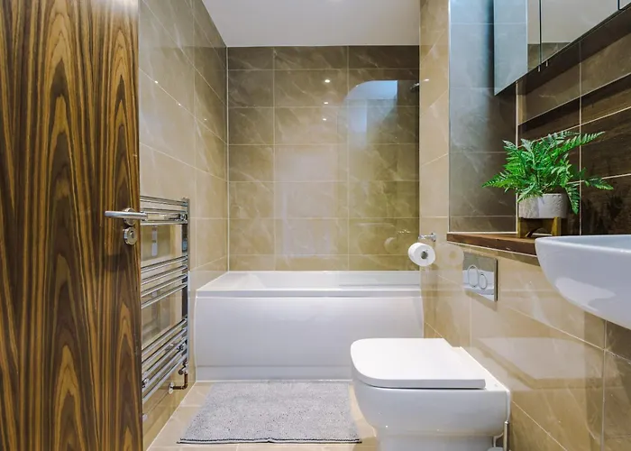 Rest&recharge At Waterway House Mánchester