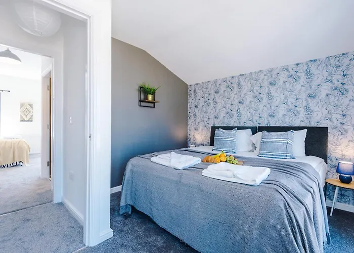 Rest&recharge At Waterway House Tatil Evi