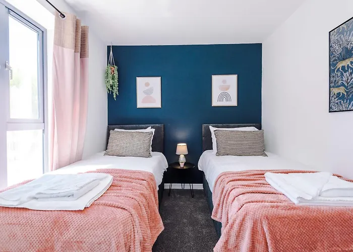 Rest&recharge At Waterway House * Manchester