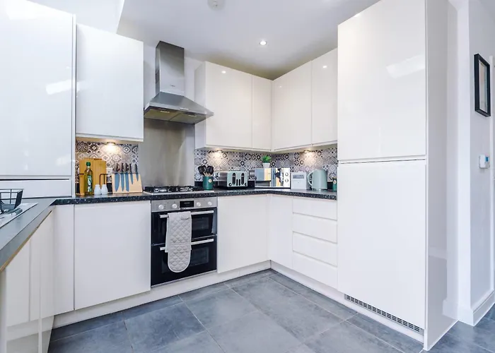 R&r - Modern Townhouse Near Etihad & Centre Dom wakacyjny Manchester