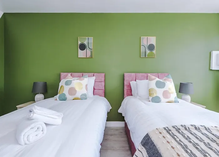 R&r - Modern Townhouse Near Etihad & Centre * 맨체스터