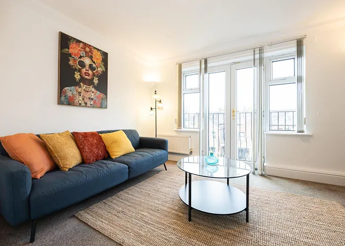 The Burton- Free Gated Parking Manchester