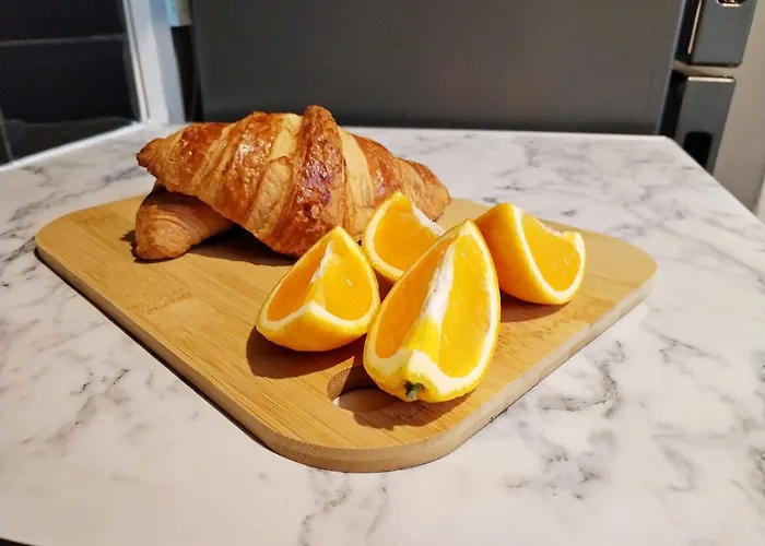 Modern 4 Bed House - Free Parking Prázdninový dům