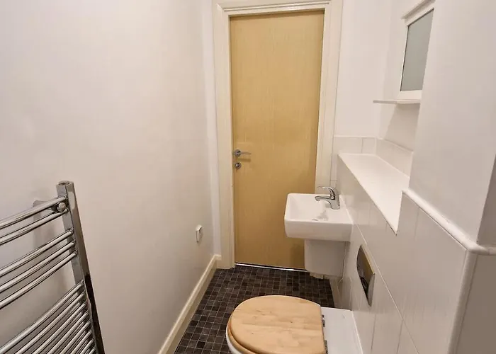 Lovely 3 Bed Close To Centre By Superhost Apartament Manchester