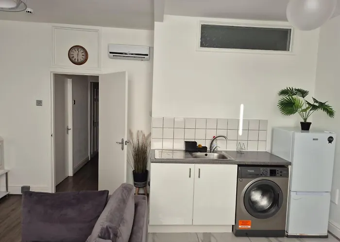 Apartament Affordably Elegant Close To Coop Live, Etihad Stadium And Centre Manchester