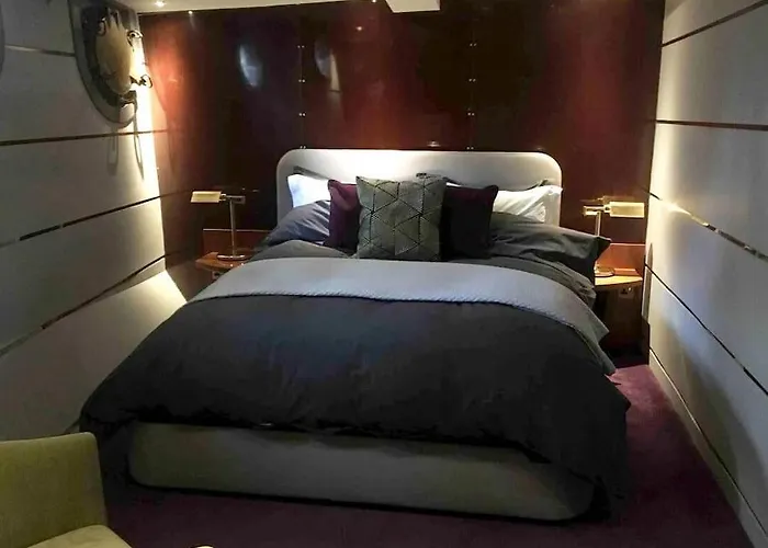 Stunning 130ft Classic Yacht * Manchester