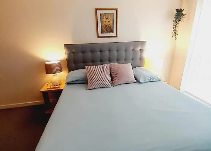 Modern 2 Bed, 2 Bath Near Etihad Stadium And Coop Live 아파트