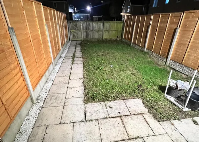 New Getaway House With 2 Free Parking Apartamento Mánchester