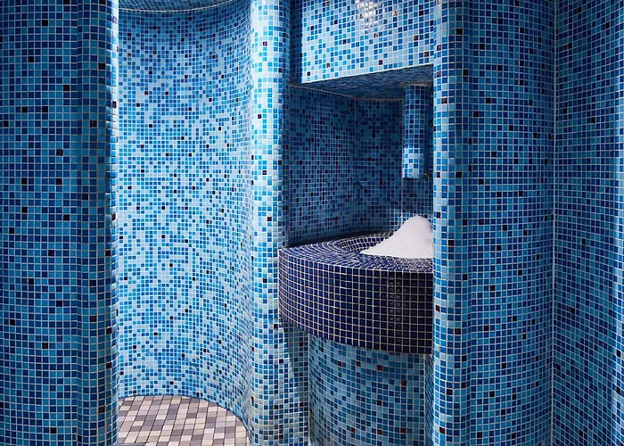 Marriott Piccadilly מלון 4*