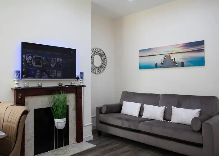 Casa vacanze 6 Bedroom House 10min Drive From Centre Manchester