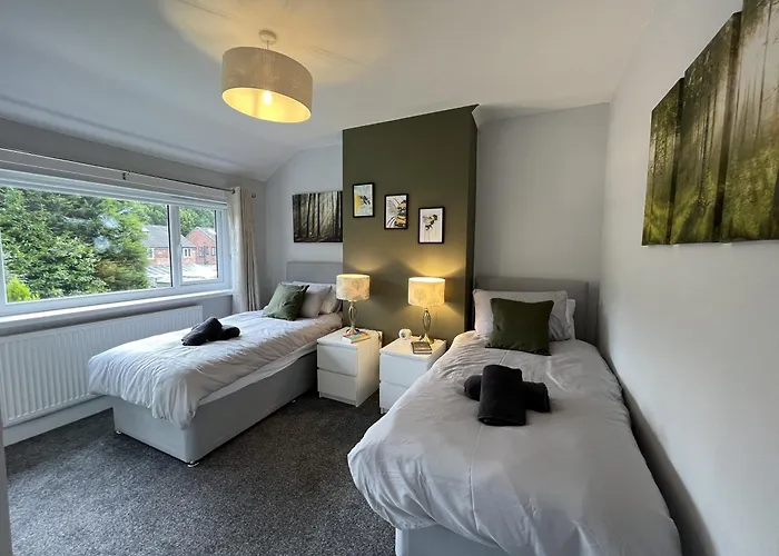 Сasa de vacaciones Modern 3-bed Stay-away-home Sleeps 6 Nr