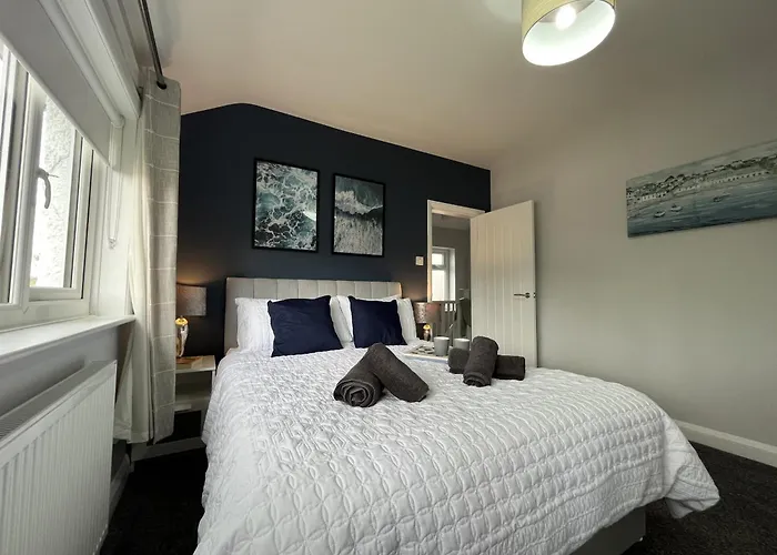 Modern 3-bed Stay-away-home Sleeps 6 Nr Casa vacanze Manchester