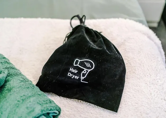 Spacious Deansgate Apartment, Free Park, Sleeps 8 Daire Manchester