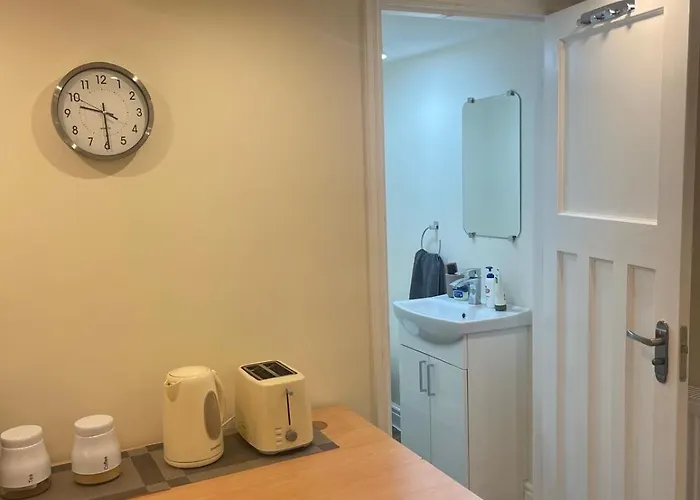 아파트 Newly Built Private Ensuite