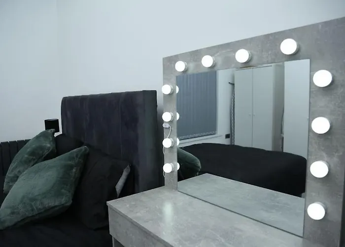 Full, Modern Family House In Salford Casa vacanze Manchester