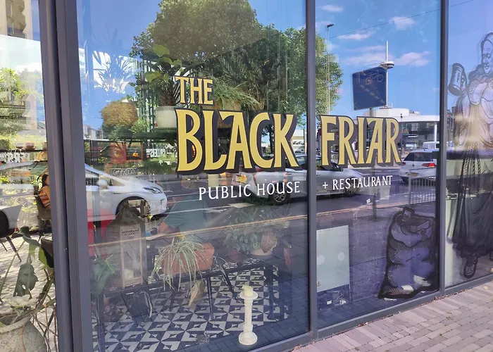 Apartmán Spacious Homely Near Ao Arena And Shopping Centre With 500mbps Internet & Netflix