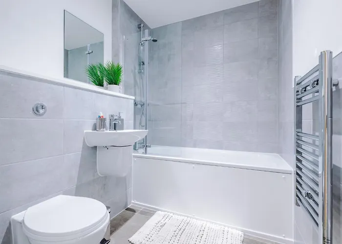 Centre - Luxury Two Bedroom * Mánchester