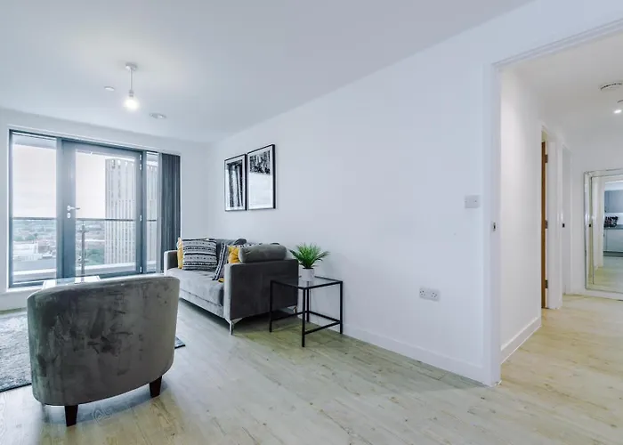 Апартаменты Centre - Luxury Two Bedroom