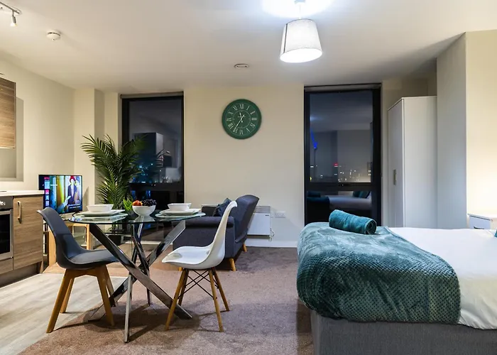 아파트 Spacious Studio, Centre , Salford 맨체스터