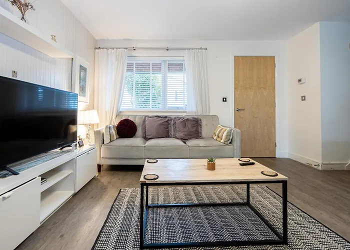 Etihad Stadium House *