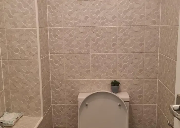 Apple Valley Apartment