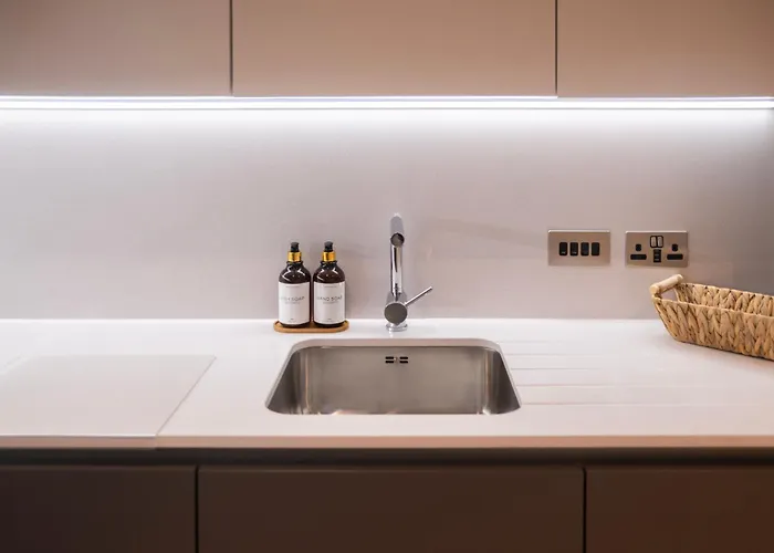 Modern In Daire Manchester