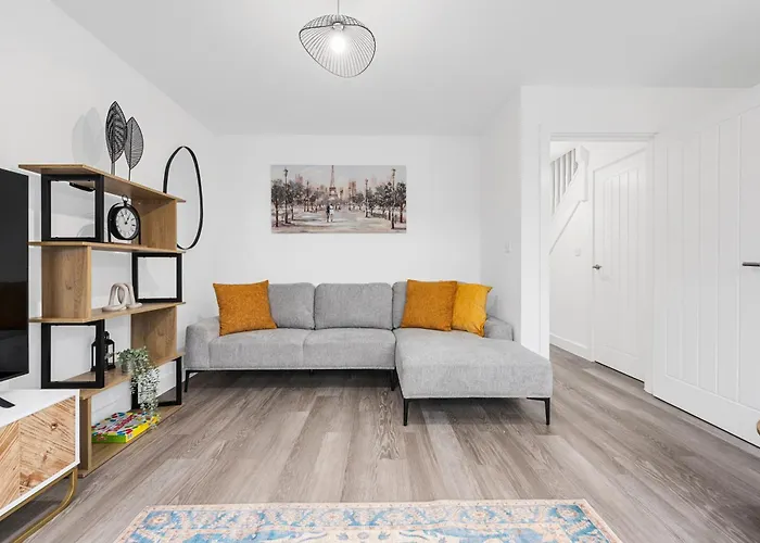 Luxurious Stylish Modern Манчестер