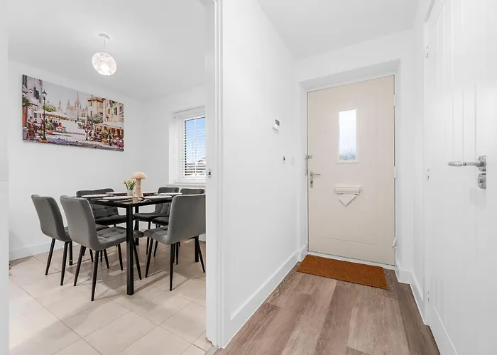 Luxurious Stylish Modern Mánchester