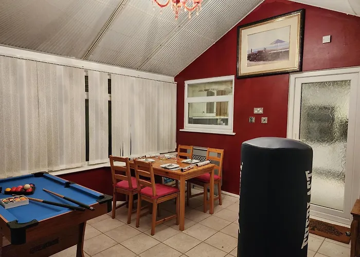 My -2 Bed House-free Parking * 맨체스터