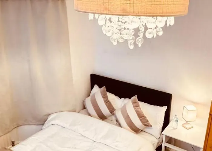 招待所 Ever United *