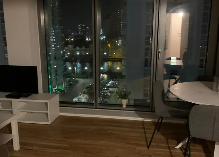 View Luxury * مانشستر