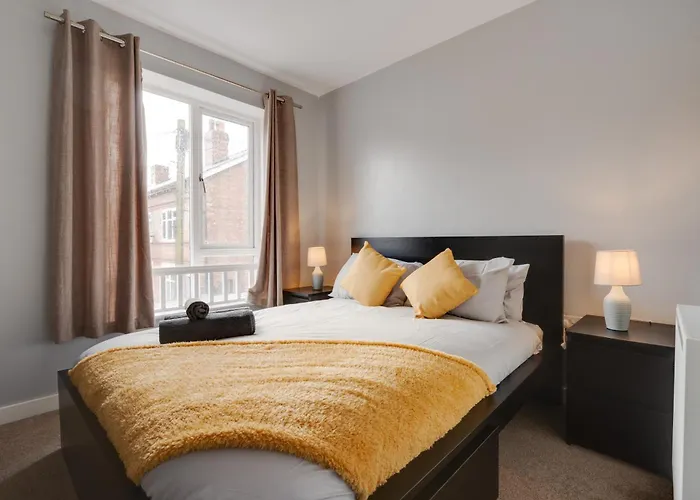 Lejlighed Four Bedroom By Brookland Serviced Short Lets With Free Wifi