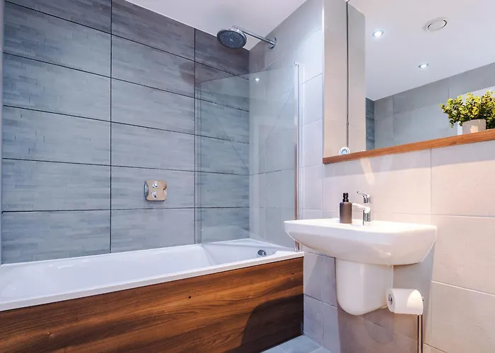 Апартаменты Sleek In By 53 Degrees Property, Ideal For Couples, Amazing Location!