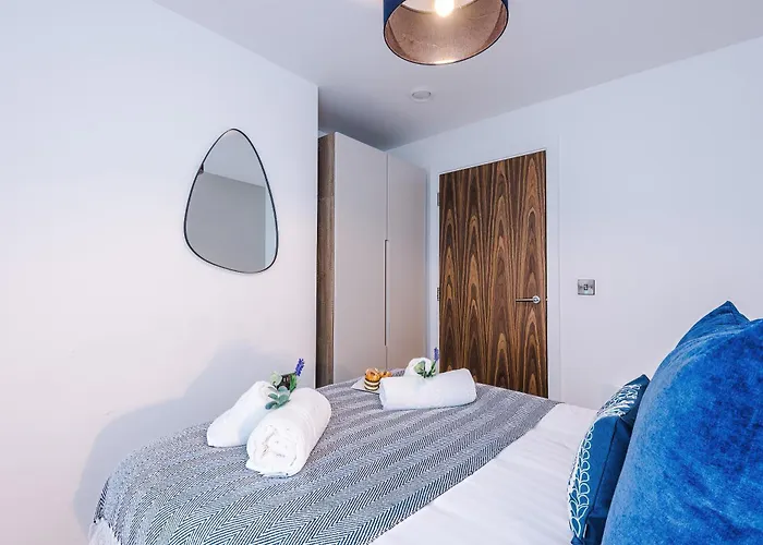 아파트 Sleek In By 53 Degrees Property, Ideal For Couples, Amazing Location! *