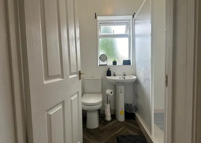 Beautiful Awaits Your Short Term *