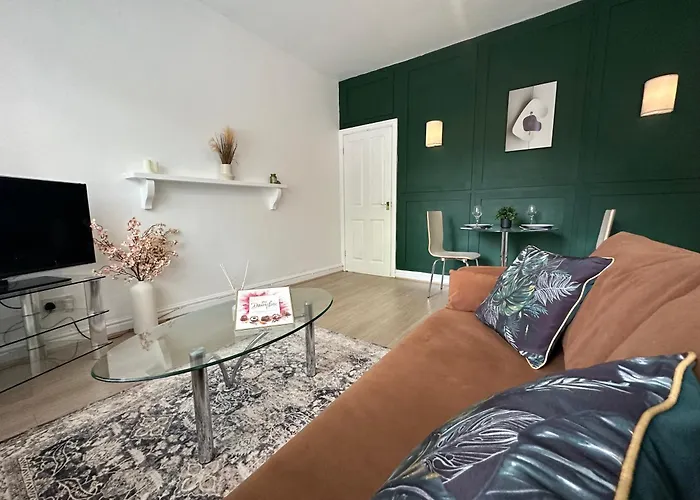 Beautiful Awaits Your Short Term *