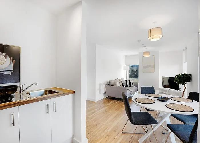 Luxury 2br In Media マンチェスター