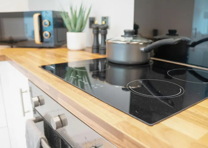 New! 2br In Media Manchester