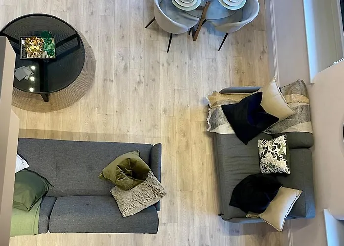 Emerald Escape 3 Bed 3 Bath 맨체스터