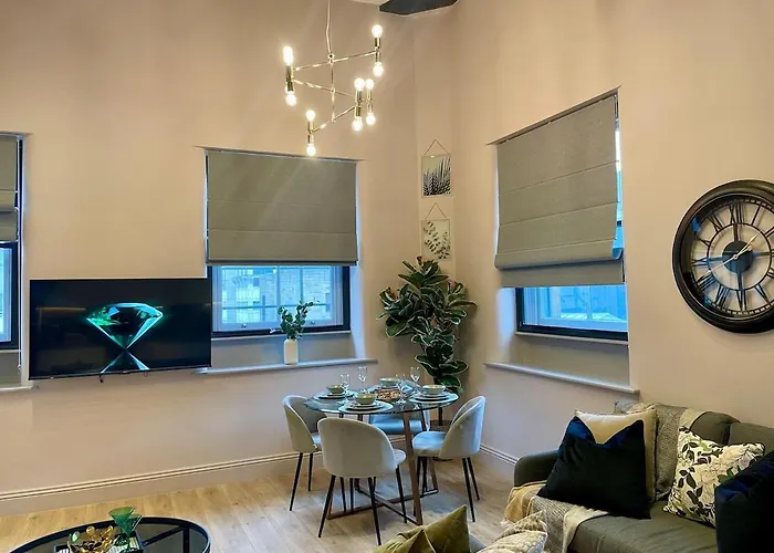 아파트 Emerald Escape 3 Bed 3 Bath 맨체스터